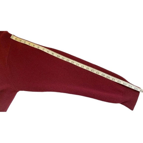 Crown & Ivy Cranberry Multicolor Intarsia Star Sweater With Stripes, Size Large - Picture 8 of 14